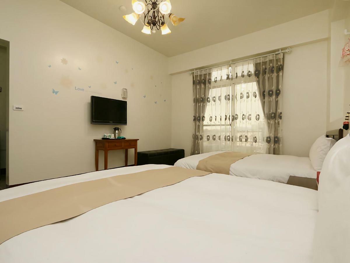 Leisure Homestay Hualien City Exterior photo